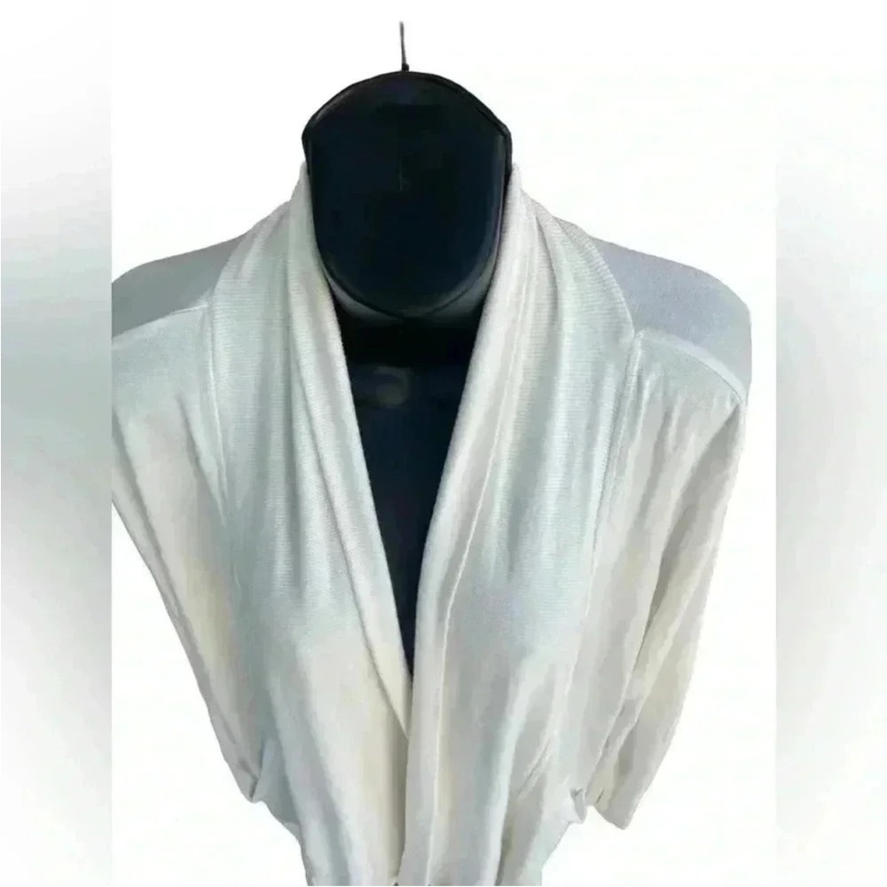 ATHLETA HEATHER cream off white POCKETS NIRVANA PRANAYAMA RESTORE WRAP CARDIGAN - Picture 11 of 13